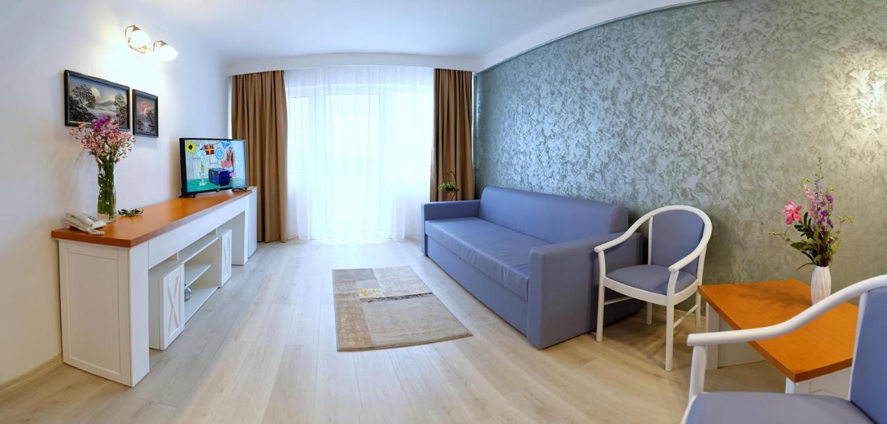 Hotel Albatros Mamaia Exteriör bild