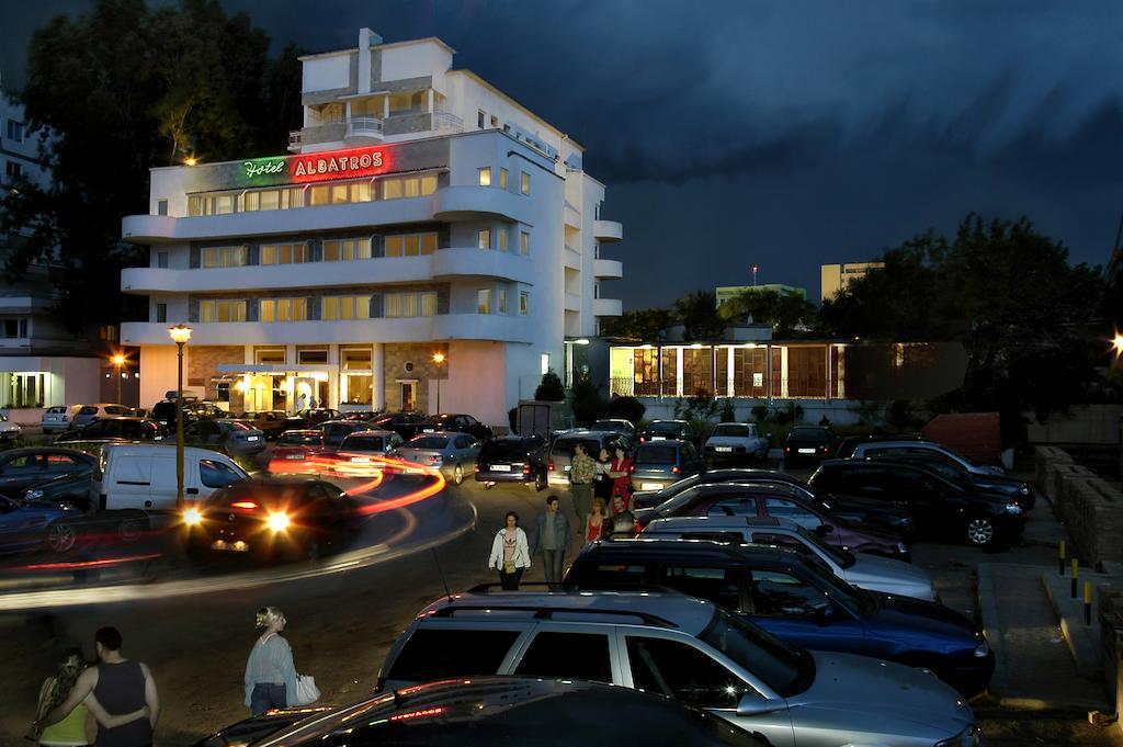 Hotel Albatros Mamaia Exteriör bild